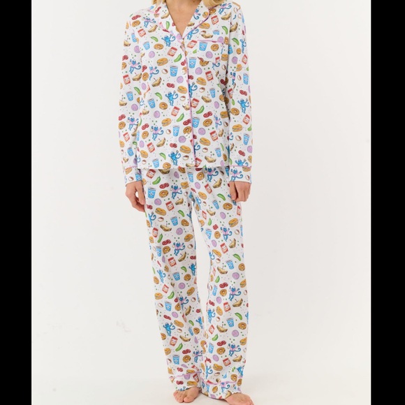 Roller Rabbit Other - NWT Roller Rabbit New York Nosh Long Sleeve Polo PJ Set